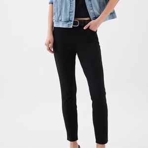 Gap Signature Skinny Ankle Women's Pants - Size 8